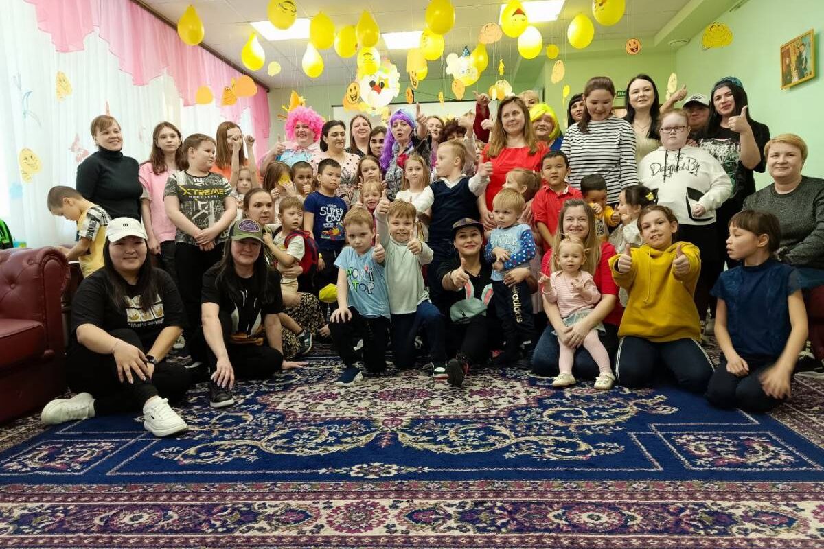 В Надыме юные получатели социальных услуг отметили День смеха