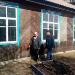 Партдесант «Единой России» проверил ход капремонта школ в Усть-Коксинском районе
