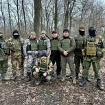Ретрансляторы, тёплые вещи, маскировочные сети: «Единая Россия» поддерживает бойцов в зоне СВО