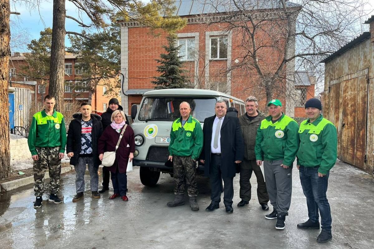 Автомобили, детали для боеприпасов, тепловизоры, газовое оборудование,  медикаменты: «Единая Россия» в регионах продолжает поддерживать  военнослужащих