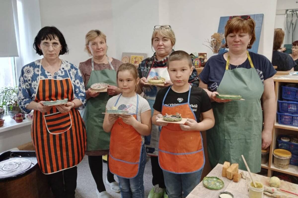 «Женское движение» в Агаповском районе продолжает оказывать поддержку семьям мобилизованных