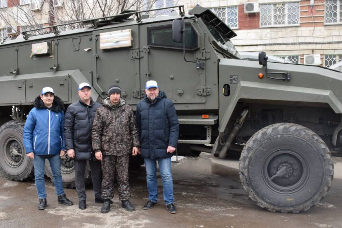 Волгоградские единороссы передали партию гуманитарной помощи землякам,  которые направляются в зону СВО | 02.03.2023 | Волгоград - БезФормата