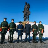 В 81-ю годовщину освобождения Ржева представители «Единой России» приняли участие в возложении цветов