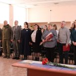 В школе Тульской области при поддержке «Единой России» установили Парту Героя в честь участника СВО