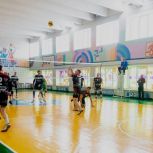 В Набережных Челнах «Единая Россия» провела турнир по волейболу