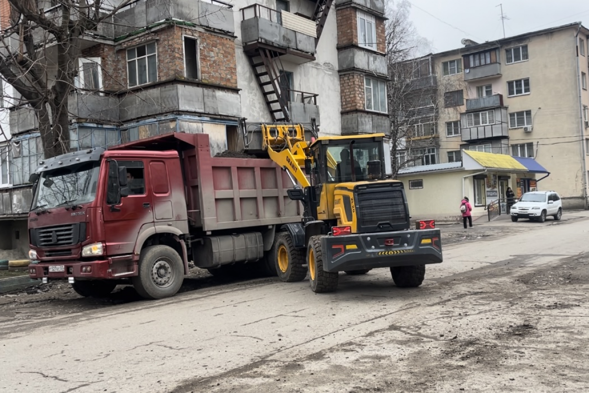 В Нальчике ведутся работы на улицах Мусукаева, Казаноко Жабаги и Балкарской