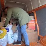 «Единая Россия» передала белгородцам в подмосковном ПВР более тонны гуманитарной помощи
