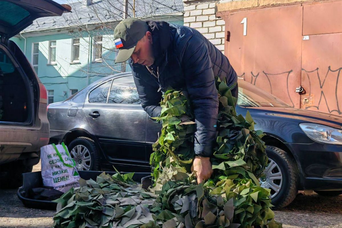 Координатор проекта «Единой России» «Всё для фронта» передал груз  смоленским бойцам, которые выполняют задачи СВО