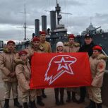«Единая Россия» организовала для юнармейцев Донбасса поездку в Санкт-Петербург