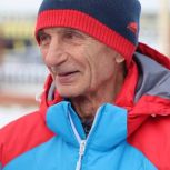 Айдар Салахов поздравил с юбилеем легендарного тренера