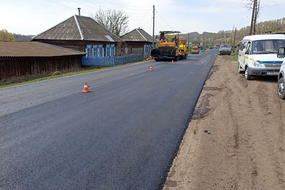 В муниципальных образованиях Красноярского края отремонтируют более 200  километров дорог