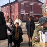 Партийцы навестили раненых бойцов СВО