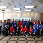 О роли волонтёрского движения и его значимости в жизни общества говорили на встрече в Иркутском Доме молодёжи