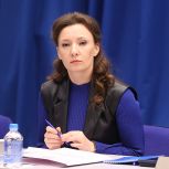 Анна Кузнецова: «Единая Россия» разработает «золотой стандарт» поддержки многодетных семей, который будет рекомендован всем регионам России