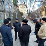 Представители «Единой России» встретились с очередными жителями МКД в Махачкале