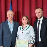В Херсонской области вручили удостоверения первому выпуску инструкторов, прошедших обучение «Готов к санитарной обороне»
