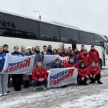 Костромские волонтеры отправились очищать побережье Анапы от загрязнения мазутом