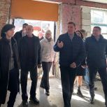В рамках рабочей поездки по Шебалинскому району глава региона Андрей Турчак и секретарь регионального отделения партии «Единая Россия», спикер Госсобрания Эжер Ялбаков осмотрели объекты, которые находятся на стадии капитального ремонта