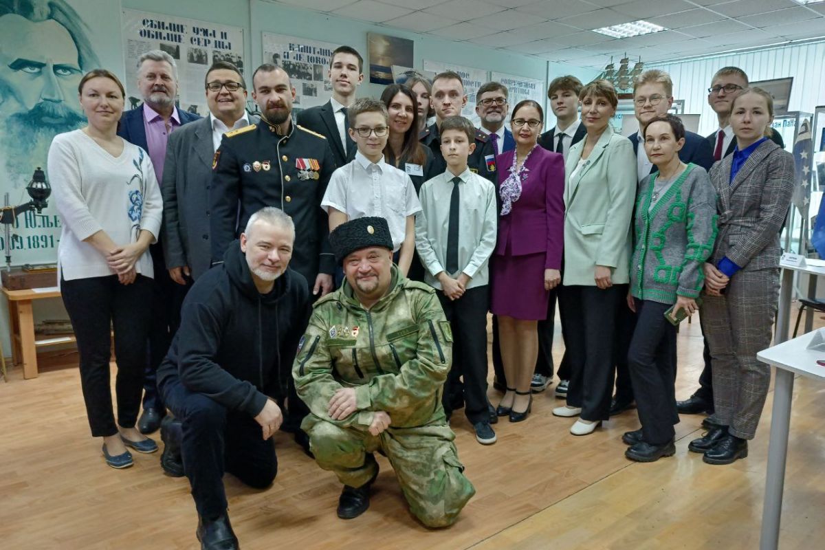 При поддержке «Единой России» в Мурманске стартовал региональный этап Всероссийского конкурса школьных музеев «Знать, чтобы помнить»