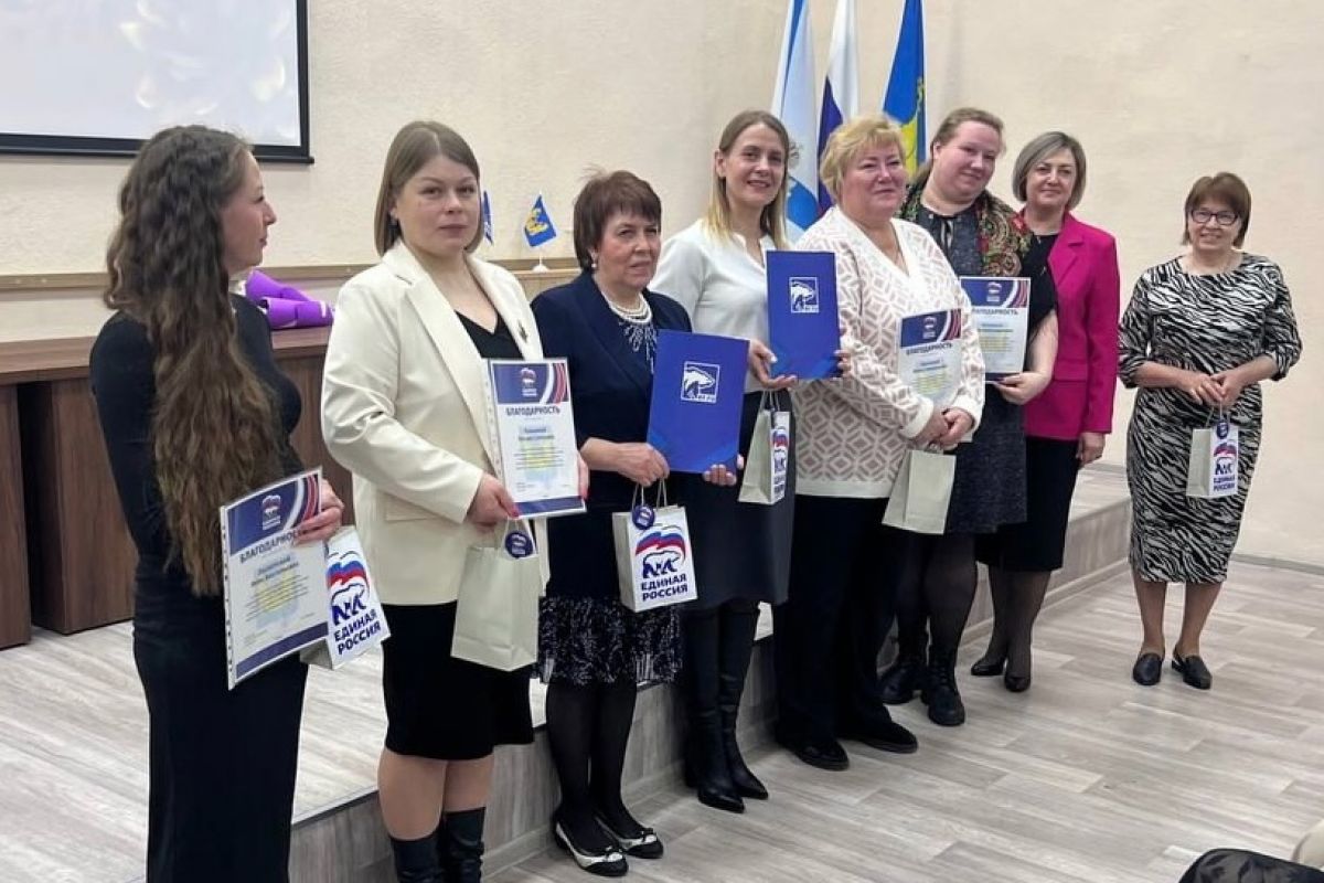 В Устьянском округе поздравили работников культуры с профессиональным праздником