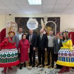 Активисты Центрального местного отделения партии «Единая Россия» приняли активное участие в организации праздничного концерта, посвященного Дню Защитника Отечества и 8 Марта