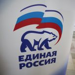 Калужские депутаты поздравили своих избирателей с праздниками