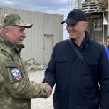 Кубанские единороссы передали в Херсонскую область строительные материалы для восстановления домов, повреждённых в результате обстрелов со стороны ВСУ
