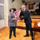 Депутат «Единой России» Ашот Хбликян поздравил донских работников культуры с профессиональным праздником