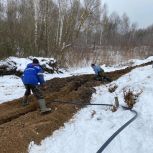 «Единая Россия» помогла провести водопровод к дому участника СВО