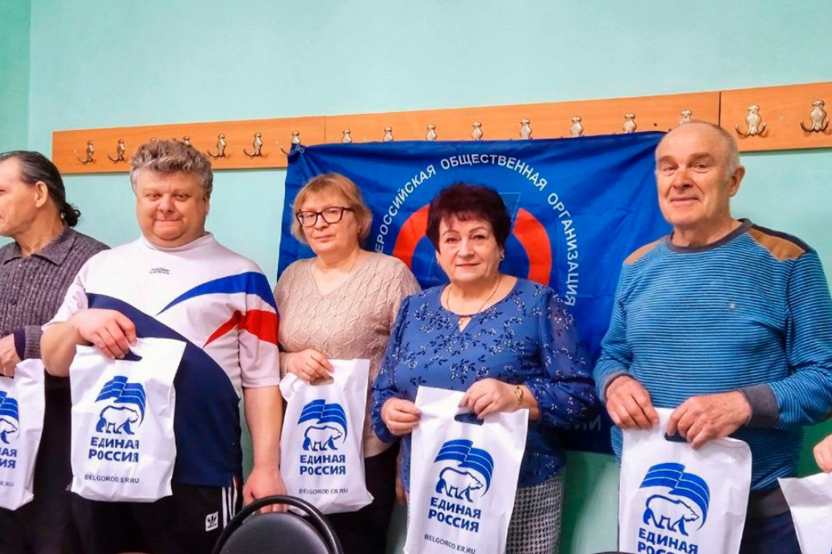 В рамках Всероссийского марафона «Сила России» сторонники партии провели шахматный турнир
