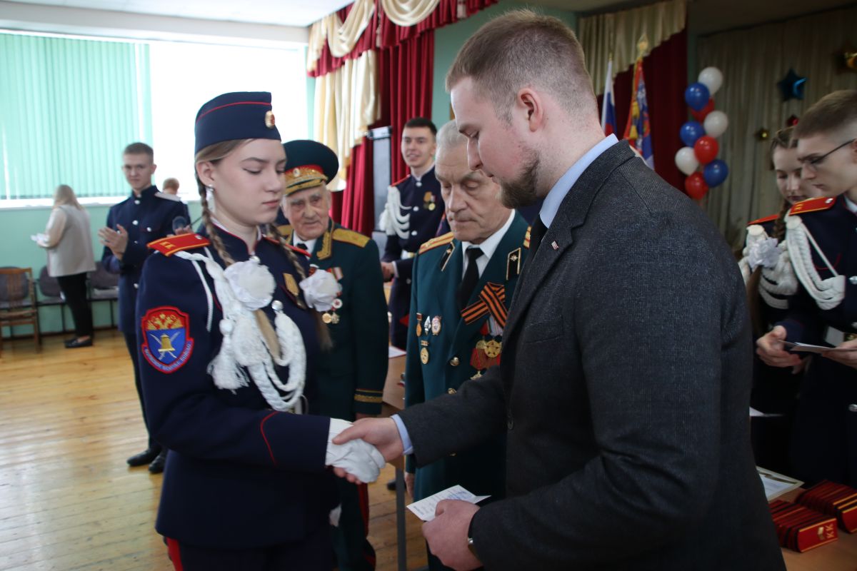 В Саранске наградили участников Парада Памяти