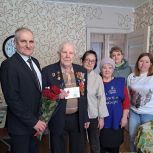 В Усть-Катаве идёт вручение юбилейных медалей ветеранам