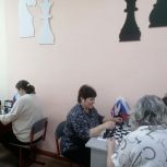 При поддержке сторонников «Единой России» в Родионово-Несветайском районе состоялся шахматный турнир «Женщины в спорте»