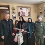 Мухтарпаша Умаханов поздравил матерей участников СВО с наступившим священным месяцем Рамадан