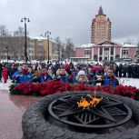 Сегодня при поддержке реготделения «Единой России» вспоминают подвиг Уральского добровольческого танкового корпуса