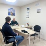 Алексей Жучков встретился с участниками СВО на приеме граждан