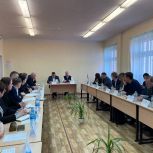 Депутаты областной Думы: Для молодых специалистов в Перелюбском районе нужно жилье