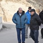 Владимир Немцев проверил итоги благоустройства улиц Коралловой и Муссонной