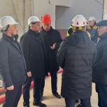 Депутат Московской областной Думы проверил ход строительных работ нового ФОКа в Бронницах