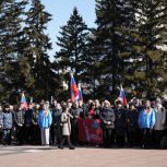 В Иркутске прошла акция, посвященная Дню воссоединения Республики Крым и города Севастополя с Российской Федерацией