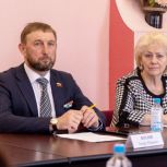 Эдуард Козлов принял участие в первом заседании Общественного совета регионального проекта «СВОи герои49»