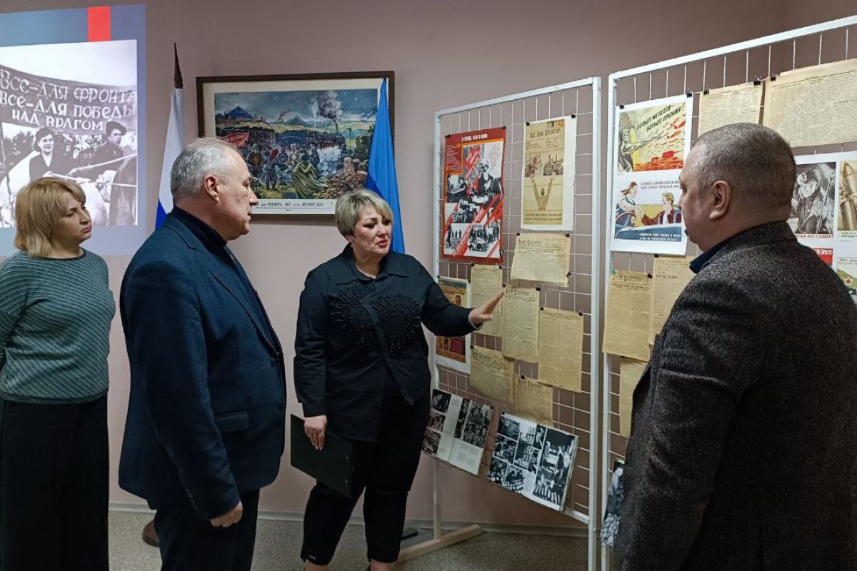 «Историческая память»: В Боково-Платово открыли мини-музей «Вещи времён войны»