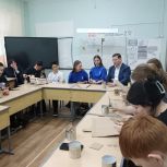 Пластовский единоросс провёл с молодёжью «Разговор на равных»