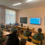 Активисты «Молодой Гвардии Единой России» Челябинской области запускают проект «Школа семейного волонтерства»