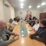 Единороссы Льгова обсудили возможности электронных цифровых партийных сервисов