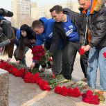 В Оренбурге почтили память Героя России Александра Прохоренко