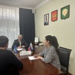 Депутат Госдумы Нурбаганд Нурбагандов помог дагестанцам решить жилищные вопросы и проблемы участников СВО