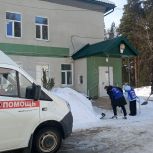 Активисты «Единой России» помогают бороться с половодьем: в Нижегородской области идет активная снегоуборочная кампания