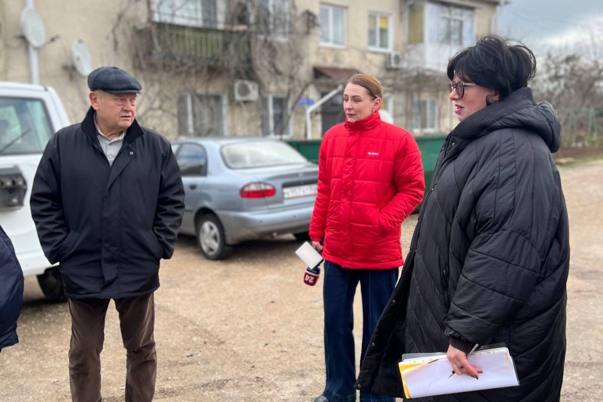 В Ленинском районе провели мониторинг объектов капремонта МКД в рамках партпроекта «Школа ЖКХ»