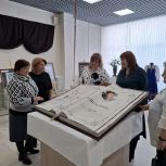 Погружение в пушкинскую эпоху: выставка рисунков известного художника-иллюстратора Алексея Рейпольского состоялась в Лукояновском округе